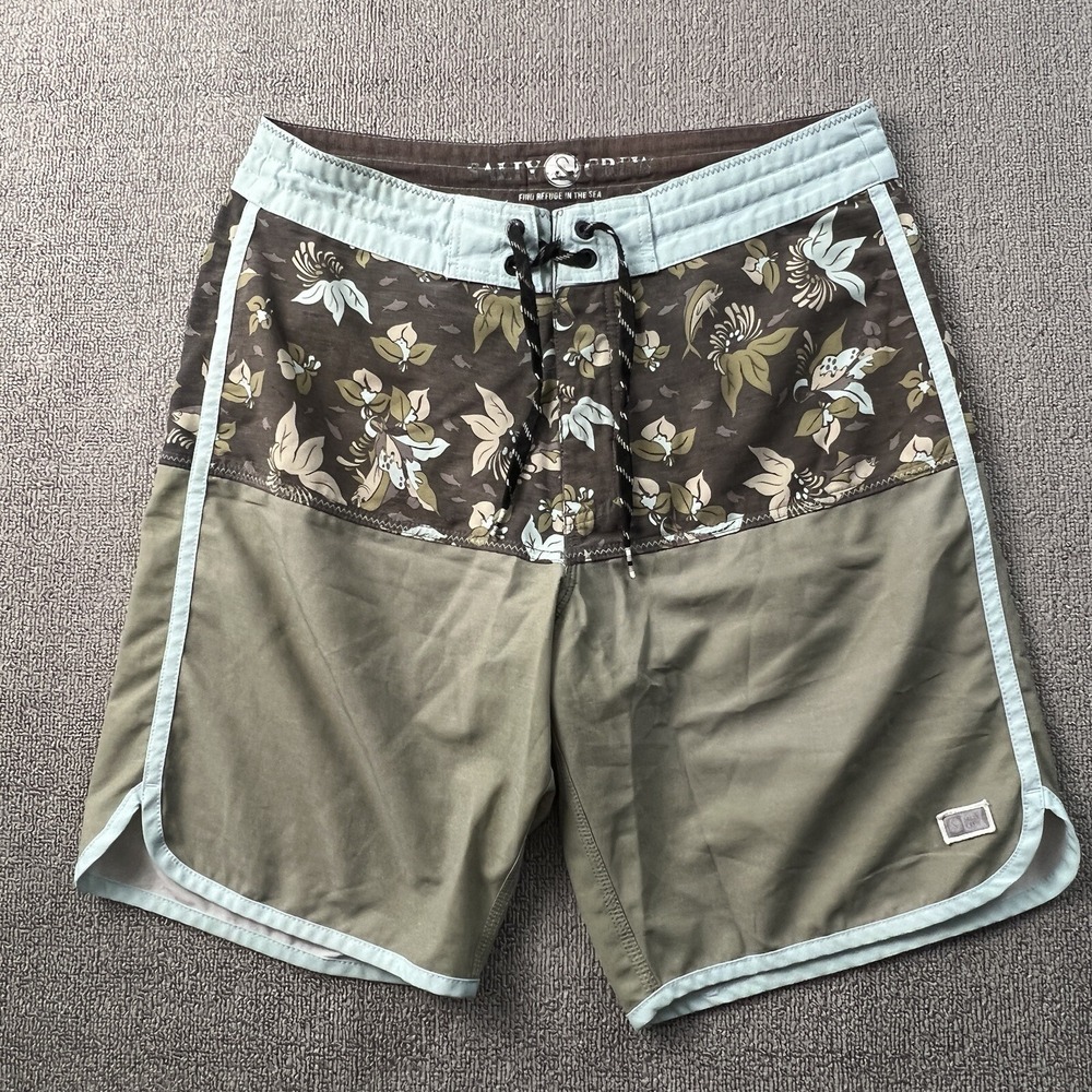 Salty Crew Shorts Adult Size 30 Boardshorts Active Athleisure Casual Men's